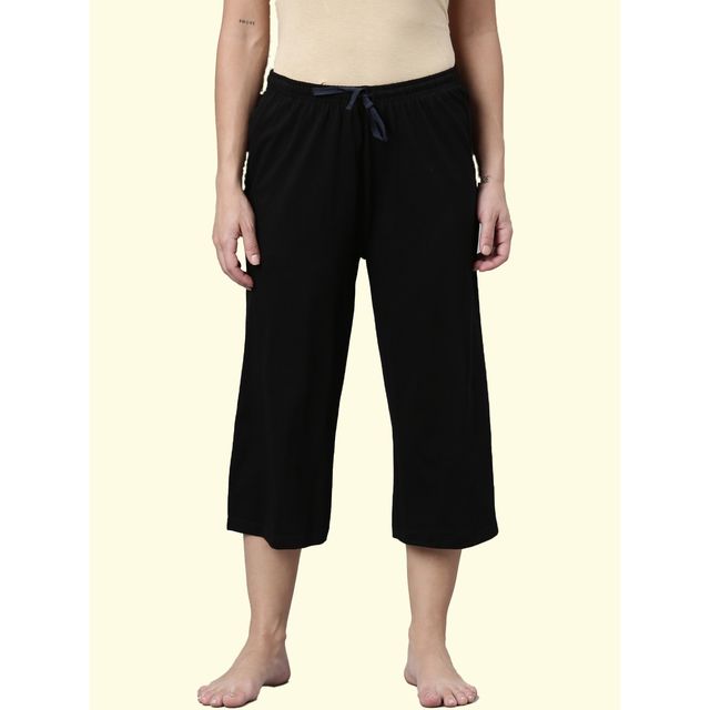 Kryptic Women's Pure Cotton Solid Drawstring Capri | Black - XL
