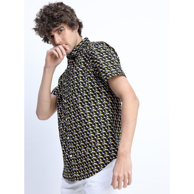 Highlander Men's Slim Fit Printed Casual Shirt - Black and Yellow | L