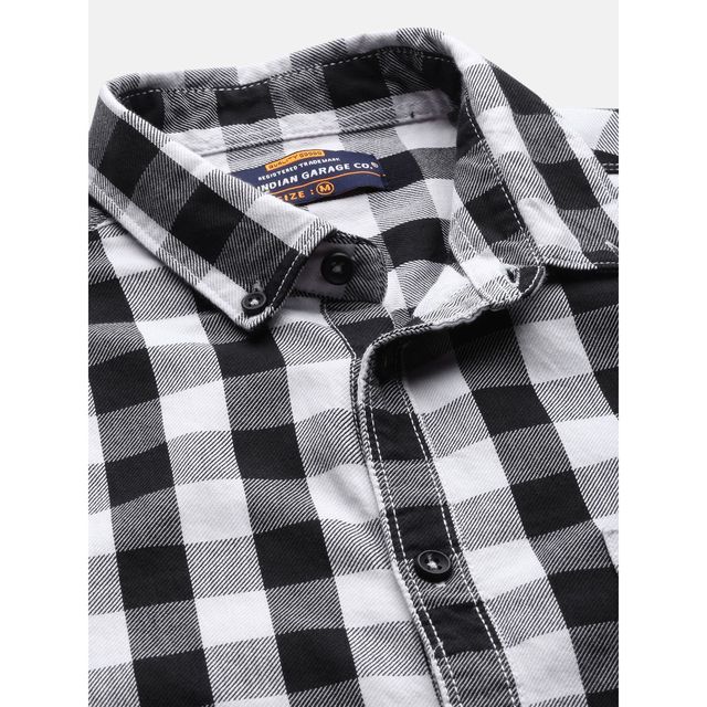 The Indian Garage Co Men's Slim Fit Checkered Casual Shirt | White - M