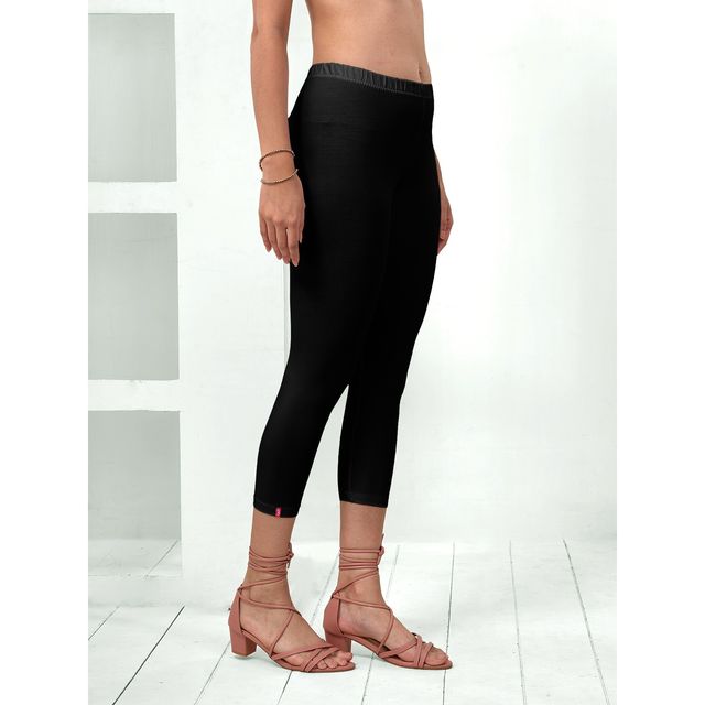 Lyra Women's Capri | Black - Free Size