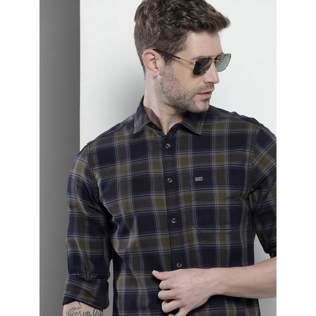 The Indian Garage Co Men's Slim Fit Checkered Casual Shirt | Navy Blue - M