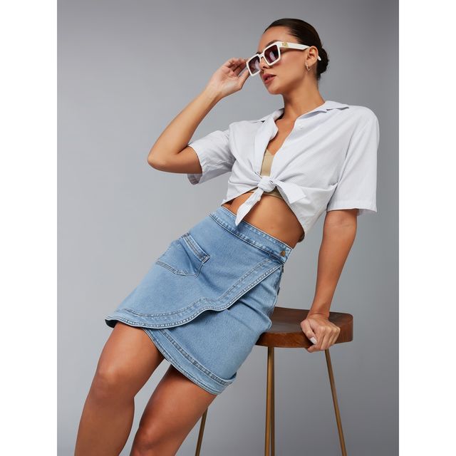 Miss Chase Women s Fiddler On The Roof Denim Skirt Light Blue | 34