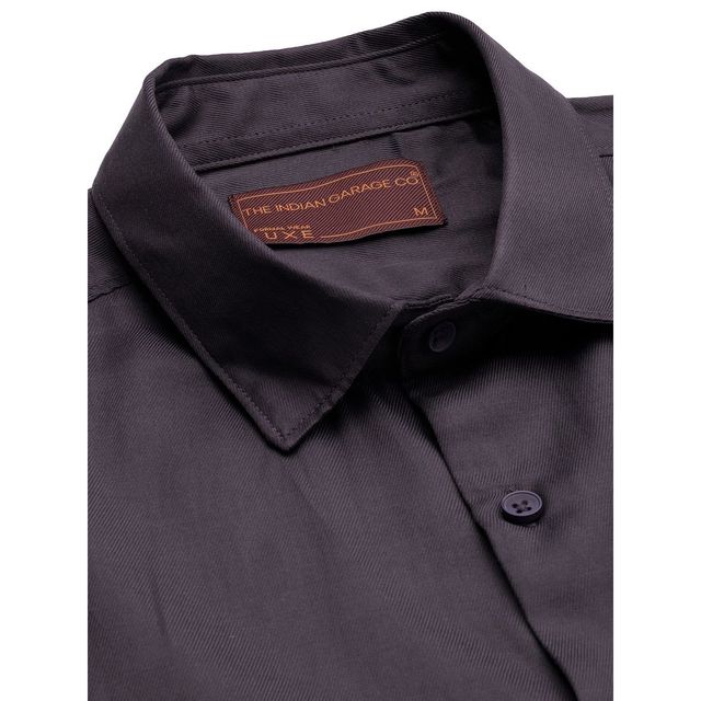 The Indian Garage Co Men's Slim Fit Solid Formal Shirt | Purple - M
