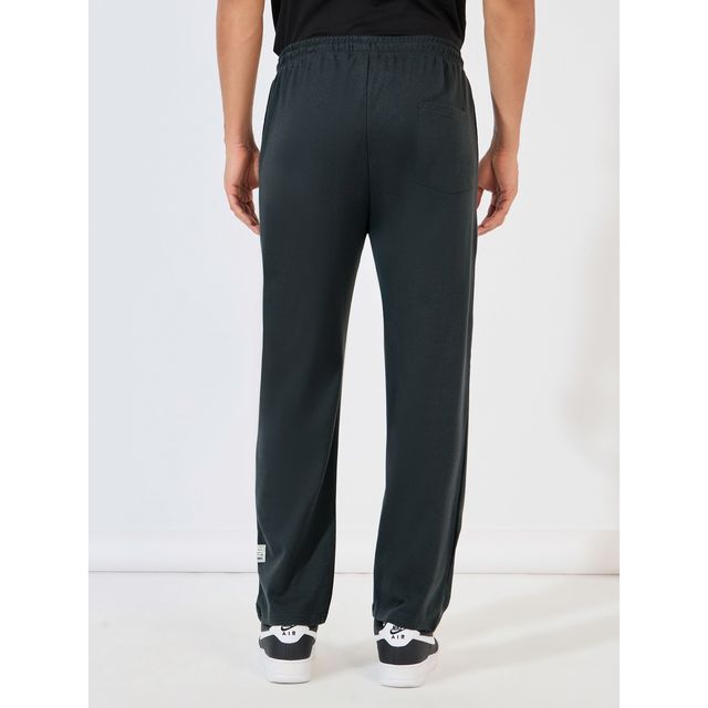 Styli Men's Oversized Joggers | Badge Detail, Interlock Fabric & Contrast Drawcord | Charcoal - XL