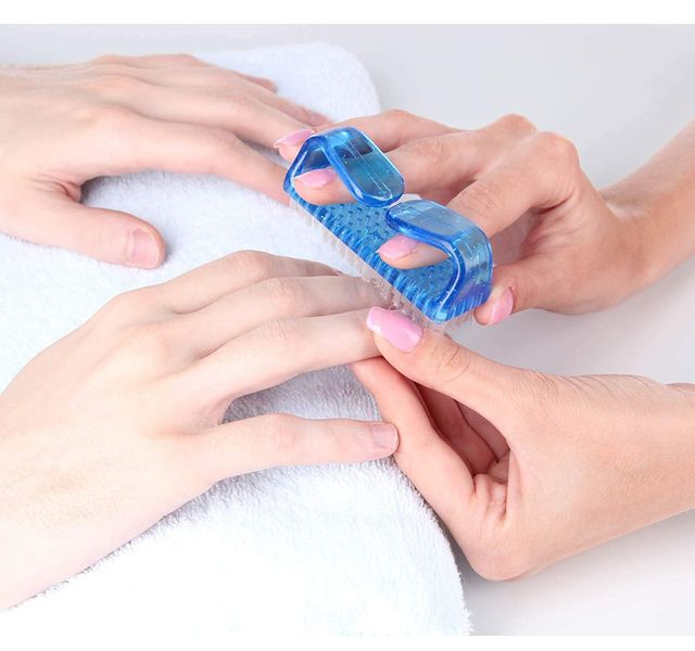 Handle Grip Nail Brush ( Set Of 3 )