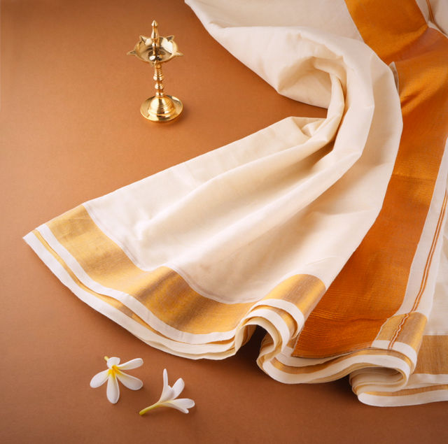 Peepal Clothing India Silk Emporium Kerala Cotton Saree With Zari Border | White and Gold