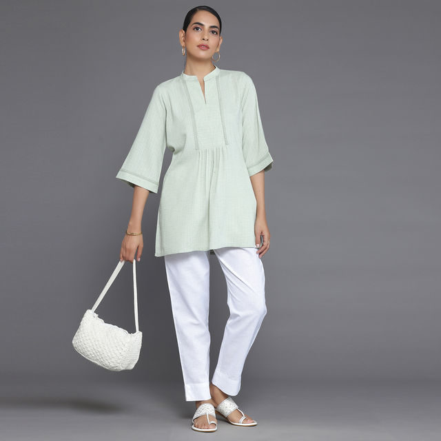Libas Women's Green Woven Design Cotton Blend Straight Kurti | 26899 - XL