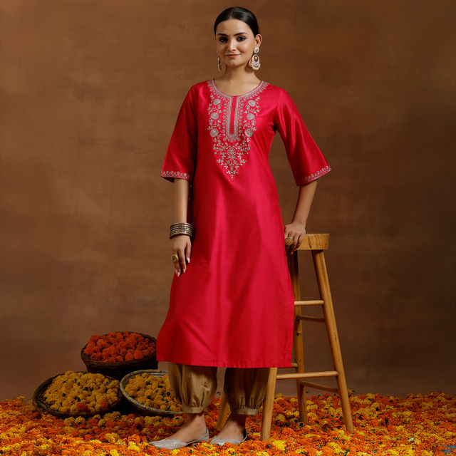 Libas Women's Zaridori Embroidered Straight Kurta | G2732 | Pink - L