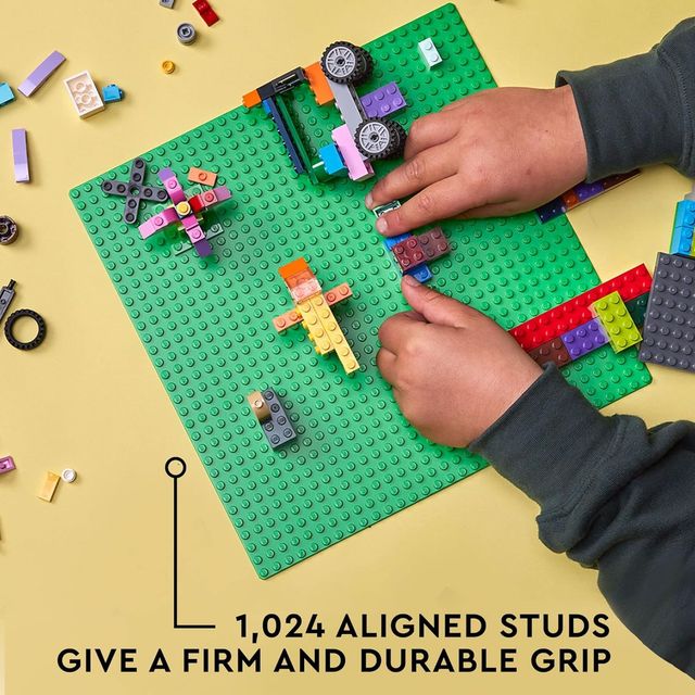 Lego Classic Green Baseplate Building Kit for Kids (1 Piece)