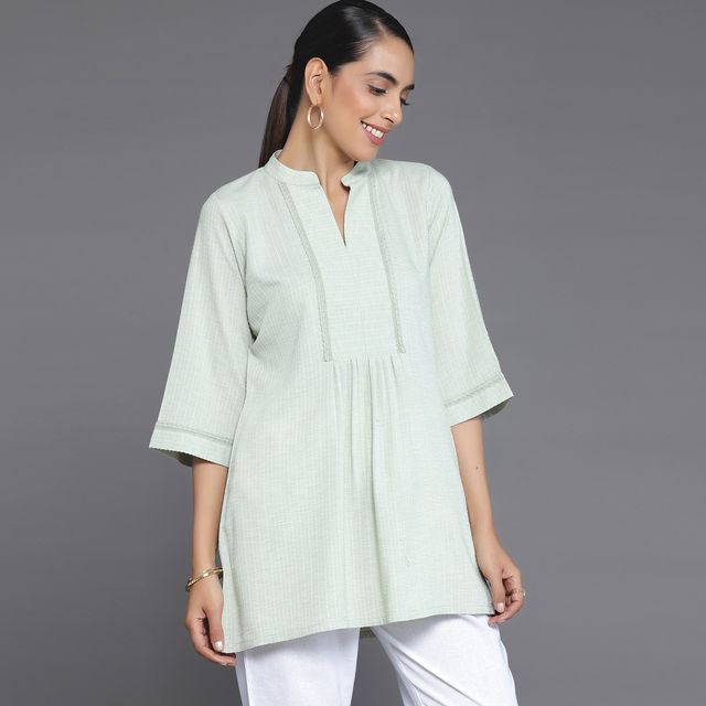 Libas Women's Green Woven Design Cotton Blend Straight Kurti | 26899 - XL