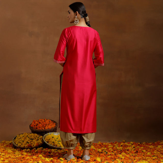 Libas Women's Zaridori Embroidered Straight Kurta | G2732 | Pink - L
