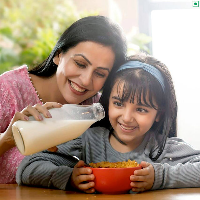 Kwality Corn Flakes With Almond & Honey - Made With Golden Corns