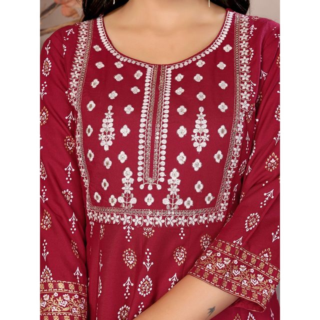 Rangita Women s Maroon Rayon Embroidered Calf Length Anarkali Kurta | L