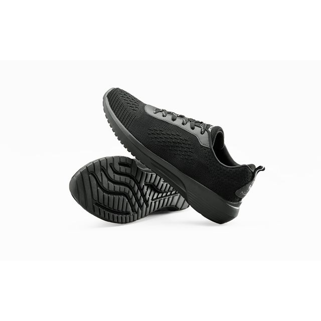 Neeman's The Everyday Basic Sneakers Electric Black | UK 6