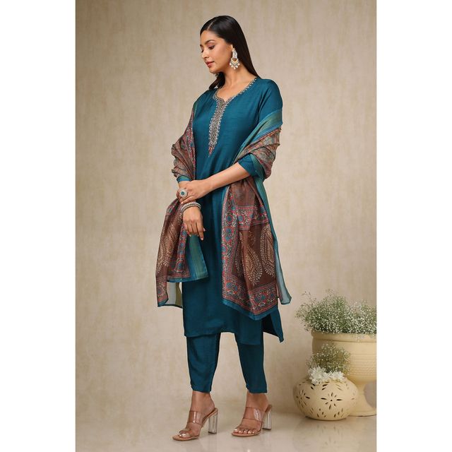 Soch Women's Teal Viscose Blend Embellished Suit Set With Beads And Stones XL