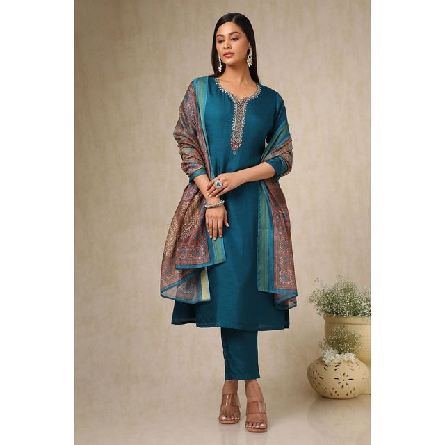 Soch Women's Teal Viscose Blend Embellished Suit Set With Beads And Stones XL