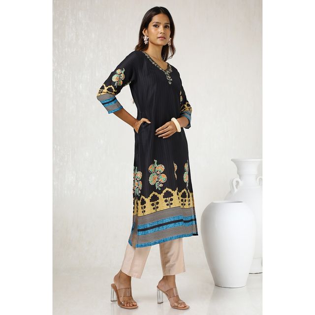 Soch Women's Black Muslin Blend Printed Kurta With Cutdana | XL
