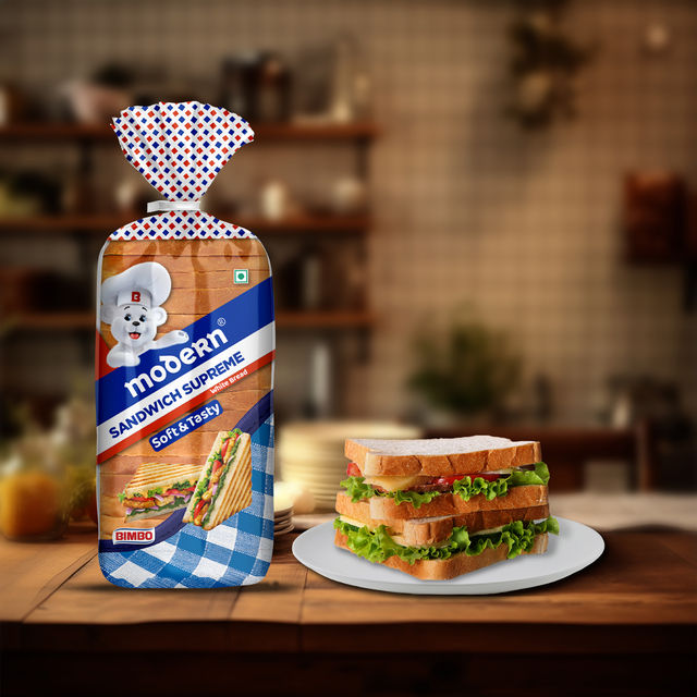 Eggoz Nutrition White Egg(10pc) & Modern Sandwich Supreme (400gms) Combo