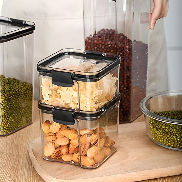 Youbee Plastic Lock Square Containers For Kitchen Storage, Food & Multipurpose 700 Ml Set Of 2