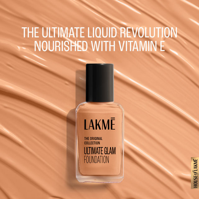 Lakme FOREVER MATTE FOUNDATION for Superior Coverage, Vit E, lightweight & water-resist Shell
