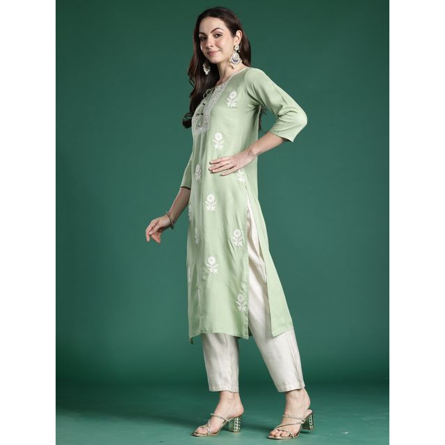 Indo Era Women's Viscose Rayon Floral Embroidered Straight Kurta | KT5GN9997 | Green - S