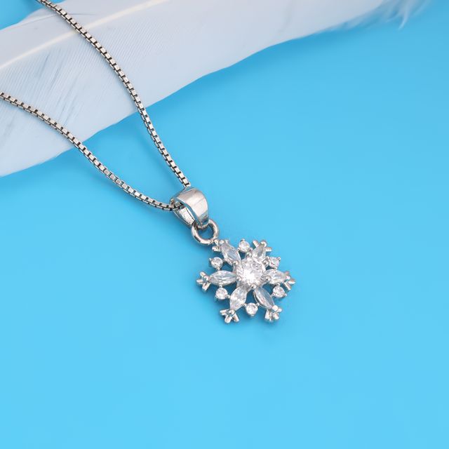 Giva Silver Snowflake Pendant With Box Chain