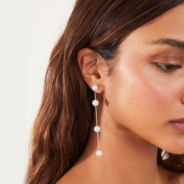 Accessorize London Women Pearl Station Long Drop Earring