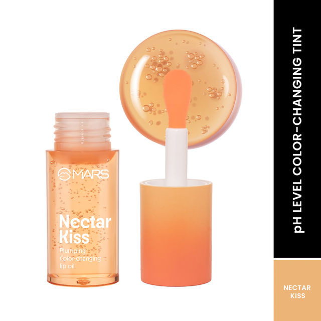 MARS Cosmetics Plumping Color Changing Lip Oil (4.8ml) (NECTAR KISS) With Fat Applicator