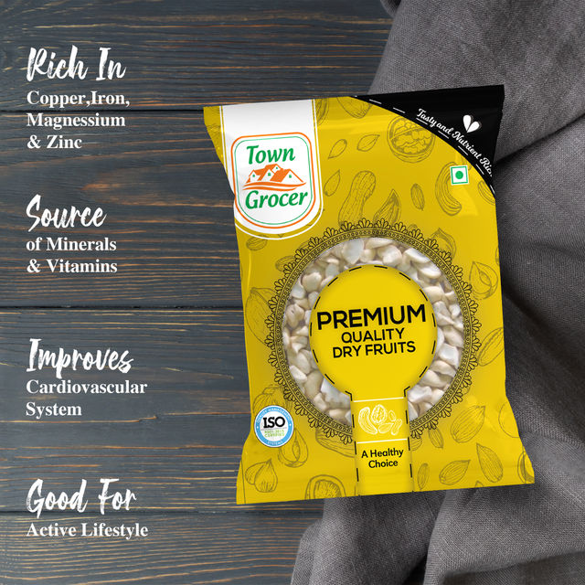 Town Grocer Split Cashew Kernel