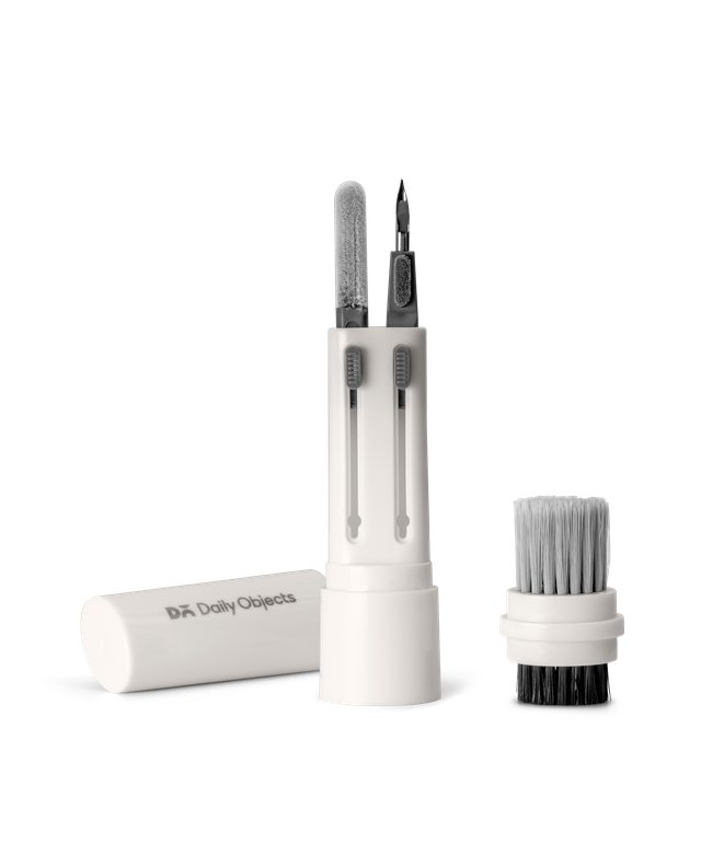 DailyObjects Capsule Gadget Cleaning Kit