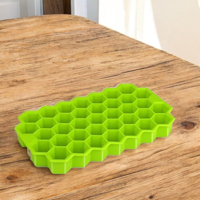 Honeycomb Shape 24 Grid Flexible Silicone Ice Cube Tray