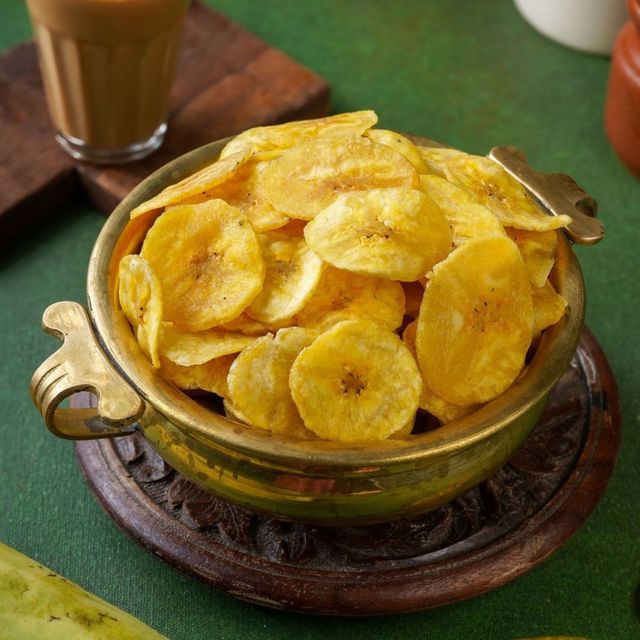 Sweet Karam Coffee Tuticorin Rock Salt Potato Chips - No Palm Oil (60g) & Sweet Karam Coffee Kerala Nendran Banana Chips (65g) Combo