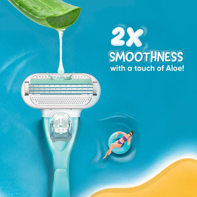 Gillette Venus Smooth Combo Pack|Razor Plus 2 Refills|Aloe Vera Smooth