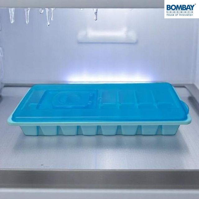 Rectange Ice Cube Tray With Removable Lid Plastic 16 Cubes Tray (Blue)