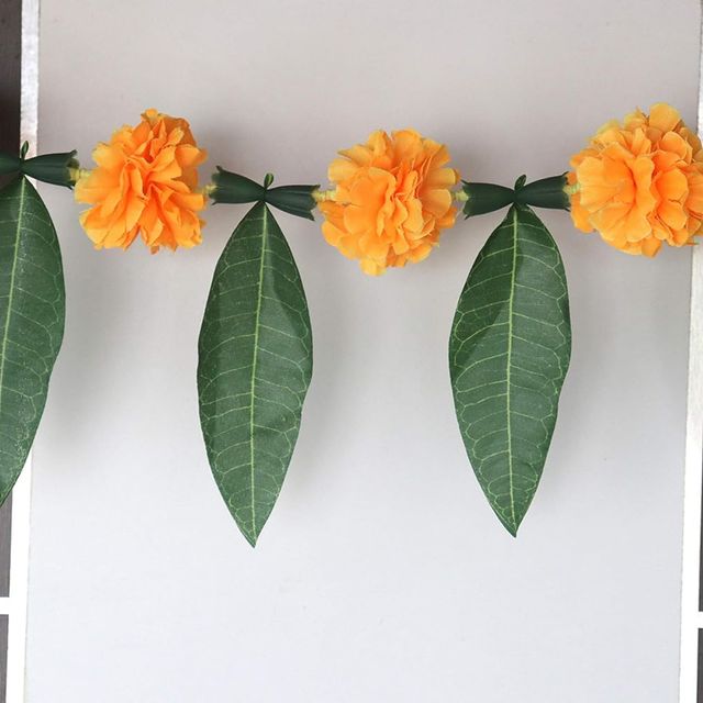 Mango Leaves and Marigold Thorana