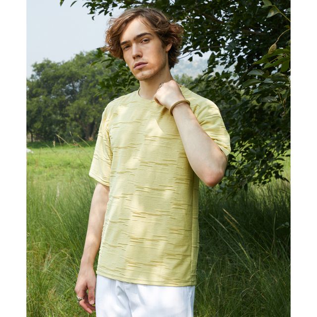 Campus Sutra Men's Solid Creased T-shirt | Naples Yellow - M