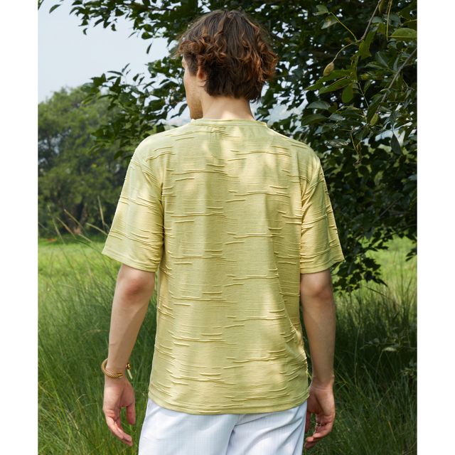 Campus Sutra Men's Solid Creased T-shirt | Naples Yellow - M