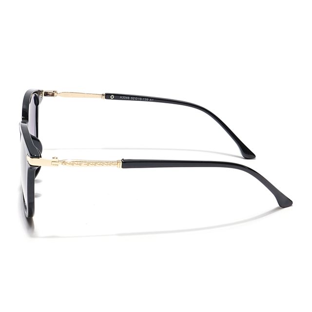 Voyage Women's Oval Sunglasses | Black and Gold - Free Size