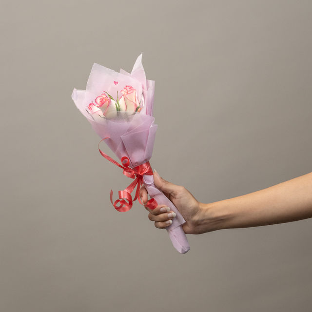 Hoovu 3 Pink Rose Bouquet