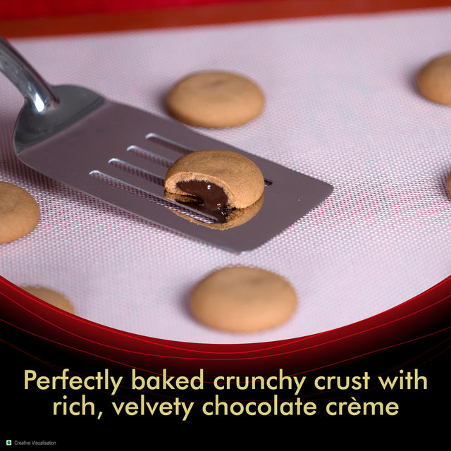 Sunfeast Dark Fantasy Choco Fills | Original Filled Cookies with Choco Crème | Perfect Snack 69 g Combo