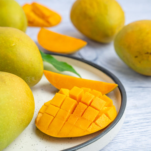 Mango Alphonso 2 Pc