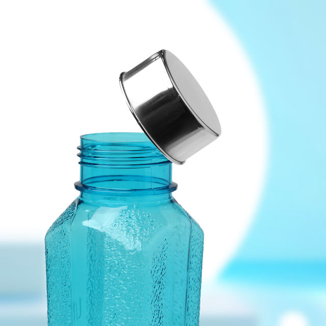 Steelo Mini Squarish Bottle - 500 Ml (Assorted Colours)