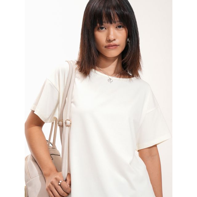 Tokyo Talkies Women's Off White Half Sleeve Long Round Neck T Shirt | White - XL