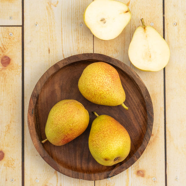 Pear Beauty Red