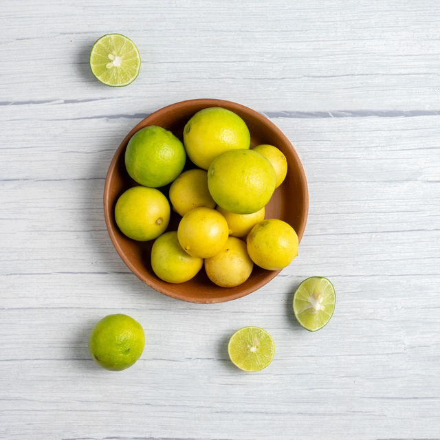 Lemon (Elumichai Pazham) 200 g Combo