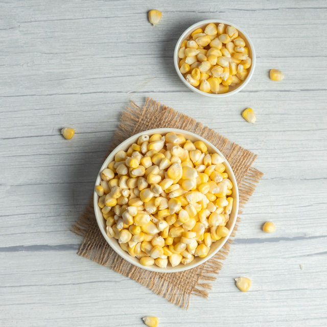 Sweet Corn Peeled
