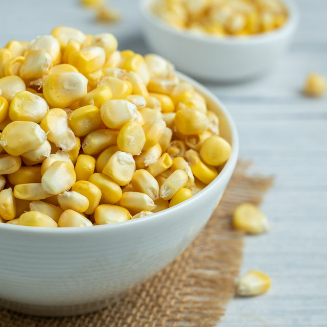 Sweet Corn Peeled