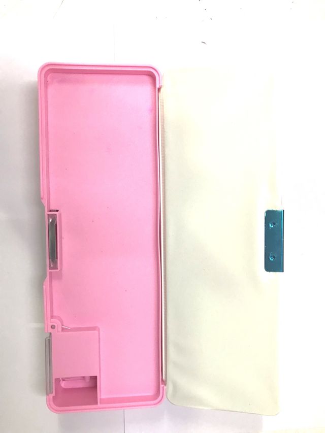 d018e384-3673-4df7-b24b-74338fc1f9ce.jpg