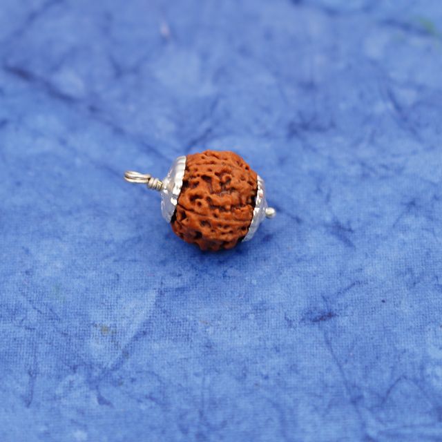 Servdharm 5 Mukhi Rudraksha Pendant