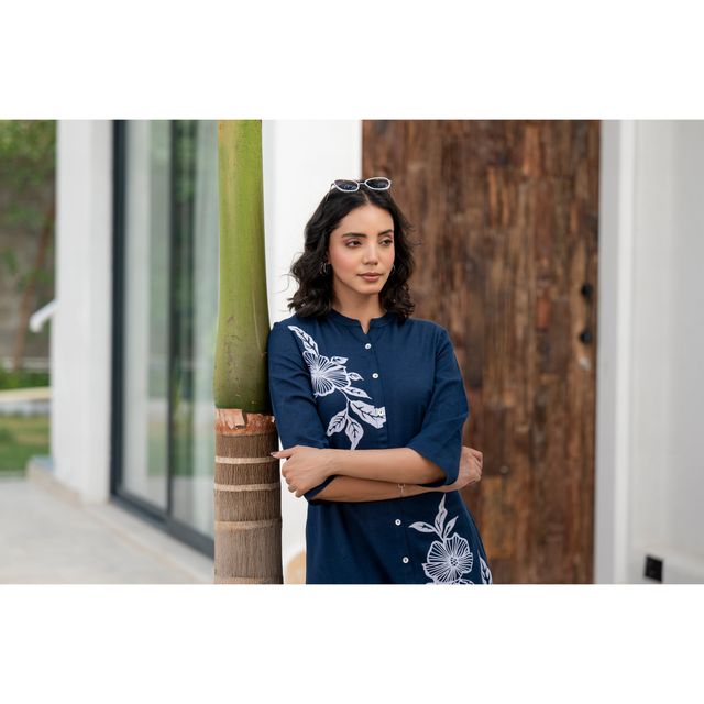 Divena Women s Navy Blue Floral Printed Cotton A-Line Fit Kurta Pant Set | DBK1361 | L